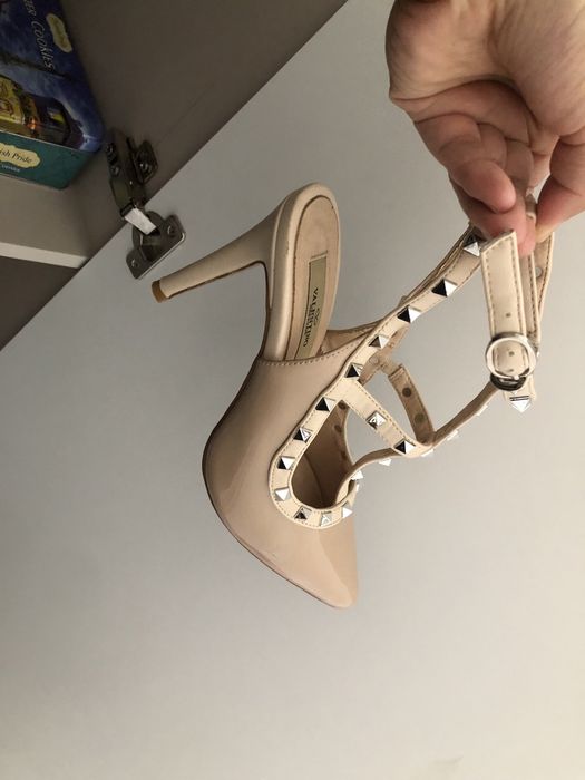 Туфли почти жаңа