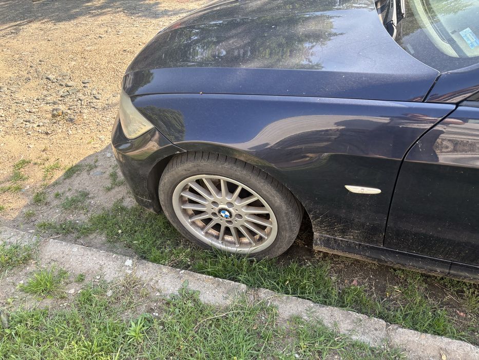 Продавам BMW 318 в добро състояние