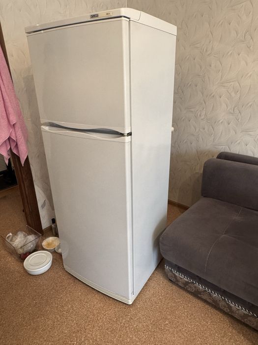 продам холодильник