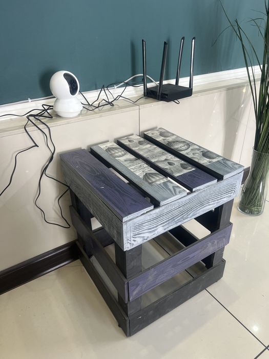 Продаю деревянные стулья