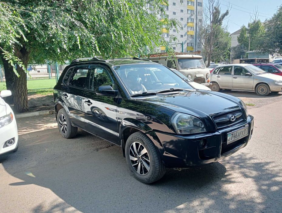 Продам Хендай Туксон 2005г.