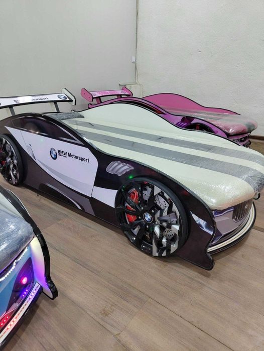 Bolalar uchun MOSHINA-KRAVAT