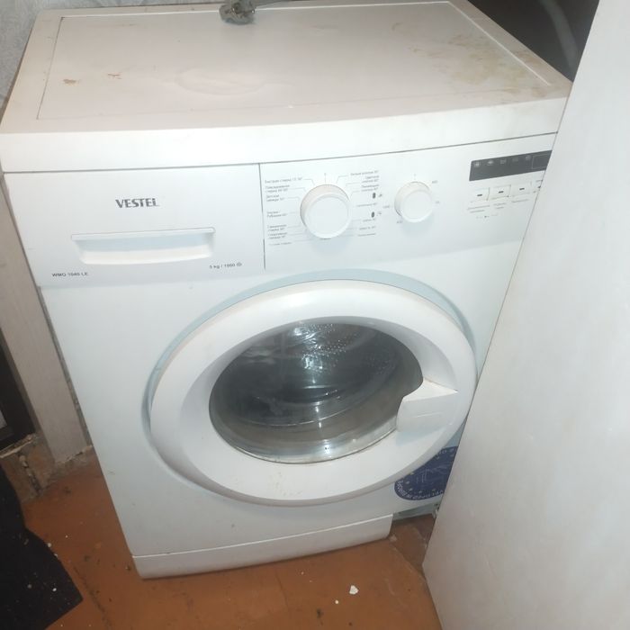 Продам бу машинка стиральная