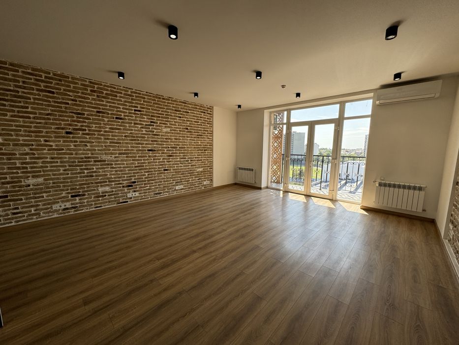 Аренда под офис в Бизнес Центре, Кушбеги