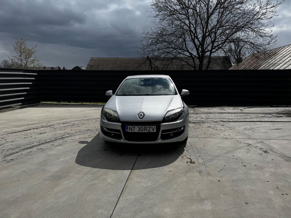 Vând Renault laguna 3