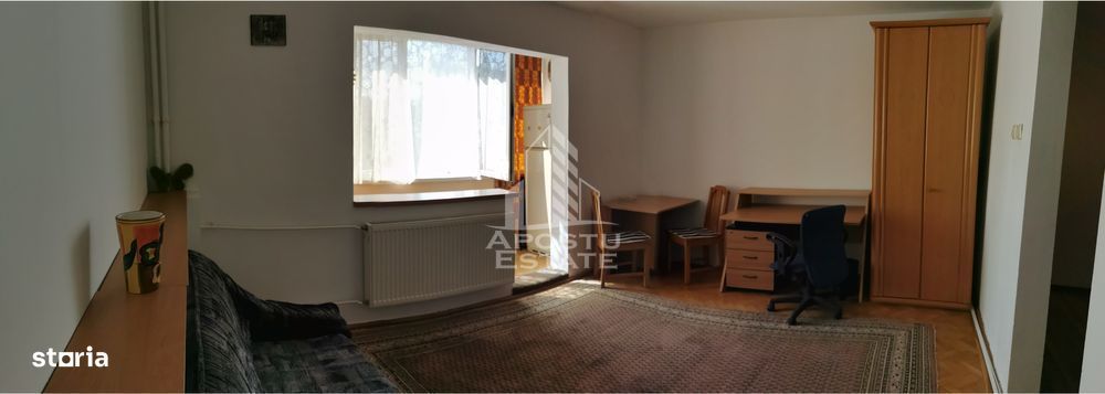 Garsoniera de inchiriat , zona complex