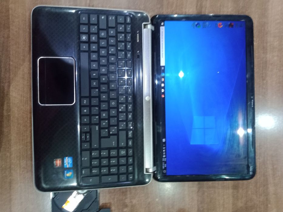 Vând laptop HP pavilion dv 6,  i5