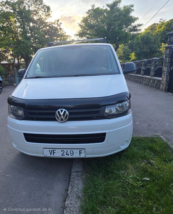 Volkswagen Transporter T5 2.0 TDI * An 2013 * 5 Locuri Dublu Cabina * Extralung * Euro 5