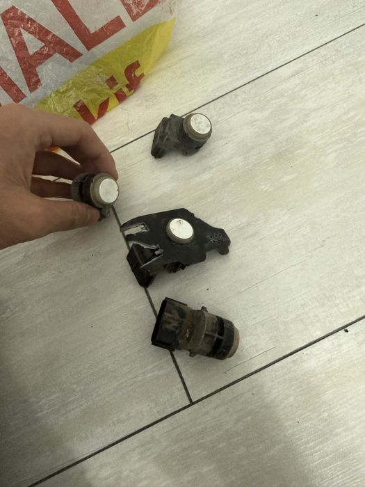 Продам 4 парктроника