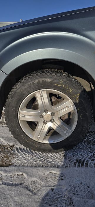 Шины 17/225/65 все шипы на месте