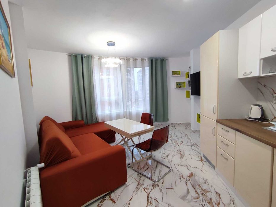 Дава се под наем Двустаен апартамент в София, Младост 4 - 65 кв.м за 500 € - Снимка #2