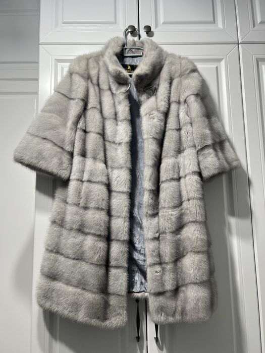 Шуба норковая в хорошем состоянии