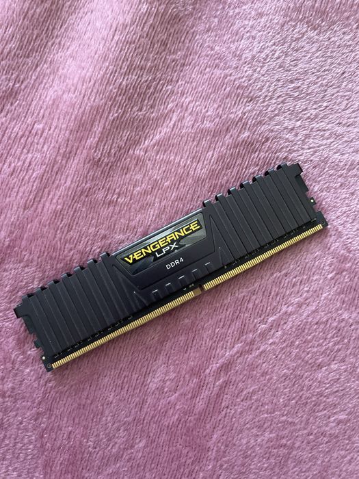 Memorie RAM vengeance lpx