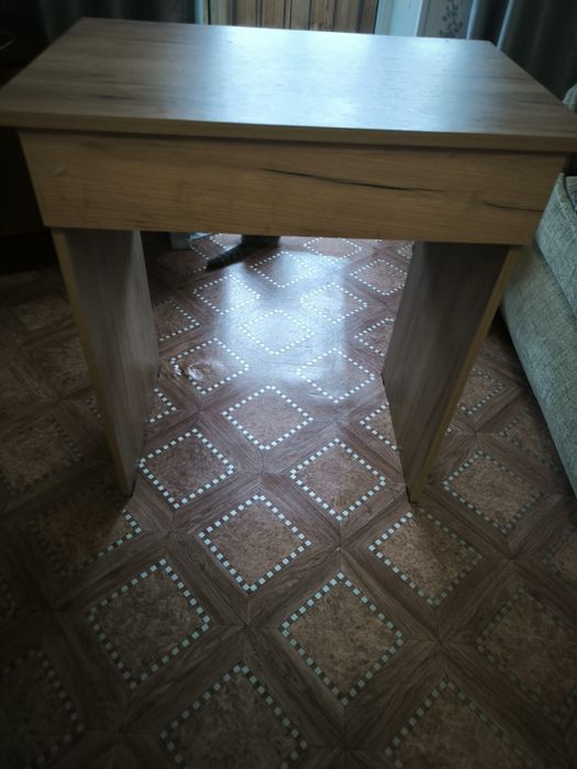 Продам письменный стол