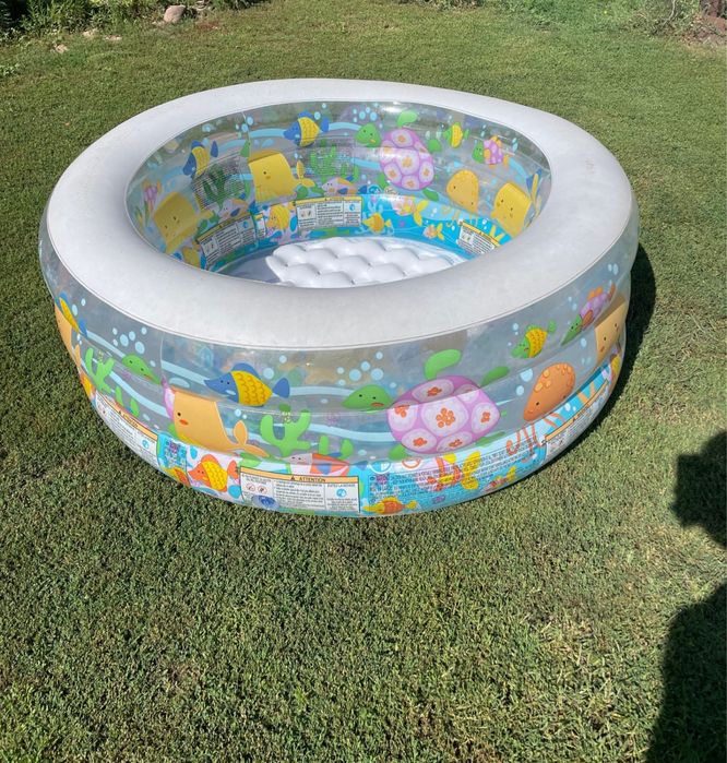 Бассейн надувной