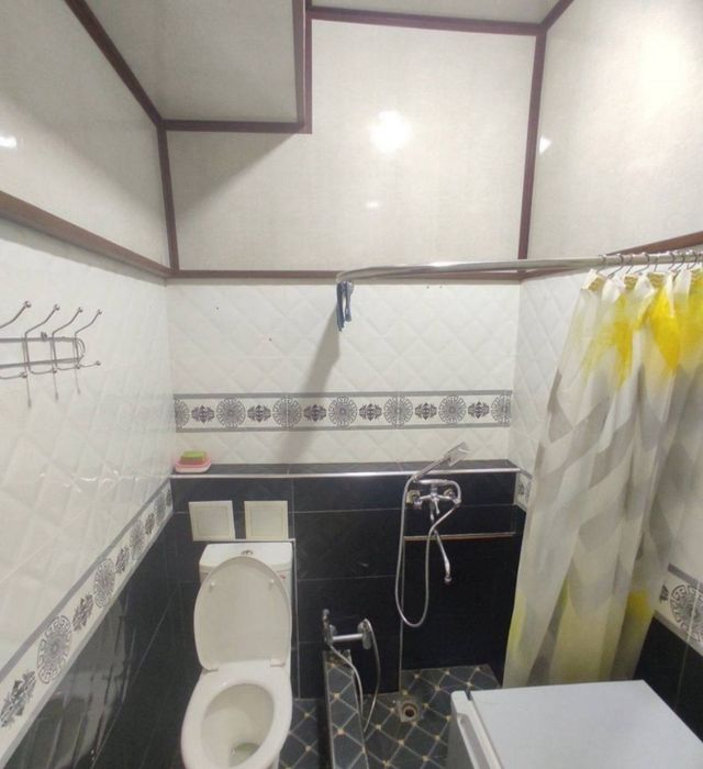 Продаётся 1/1/4 М Улугбекский р-н Буз-2