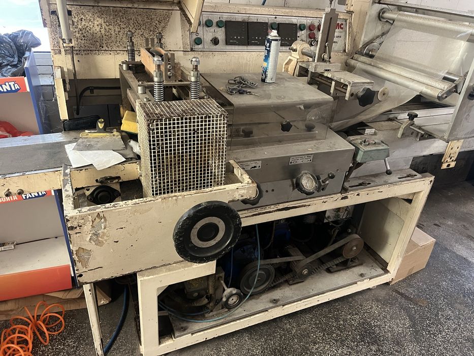 Пакетираща машина немска