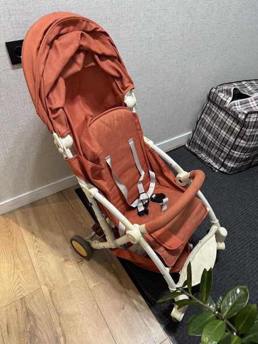 Продам коляску, легкую прогулка