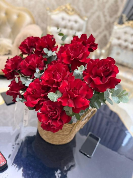 Продам шикарный букет цветов