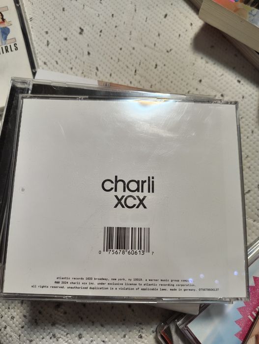 Charli XCX  албум