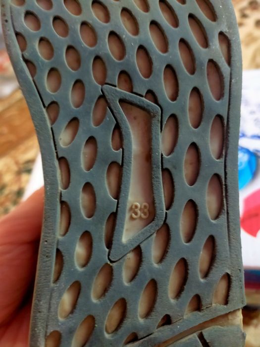 Фирменная обувь на мальчика