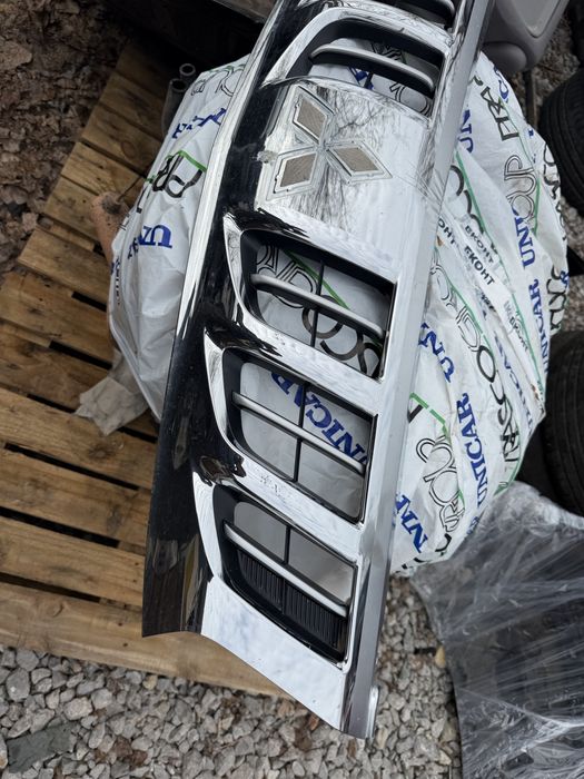 Решетка Mitsubishi L200
