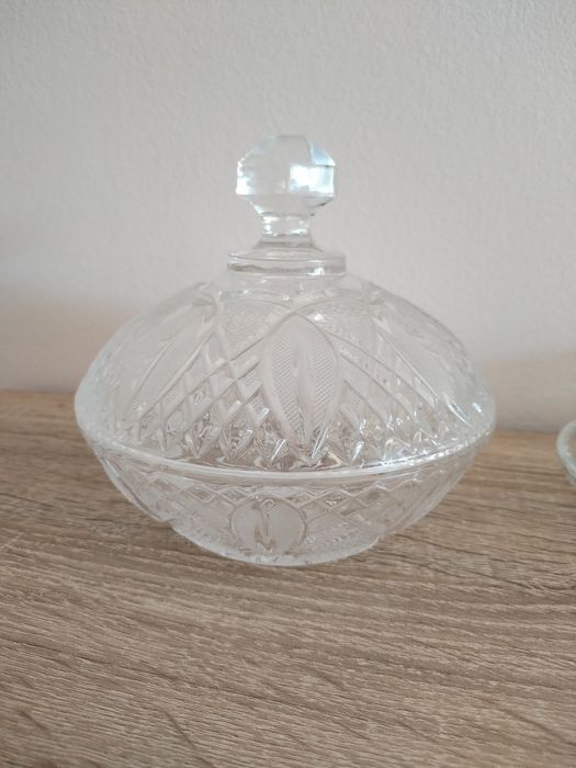 Кристал Бохемия-бонбониера и купички