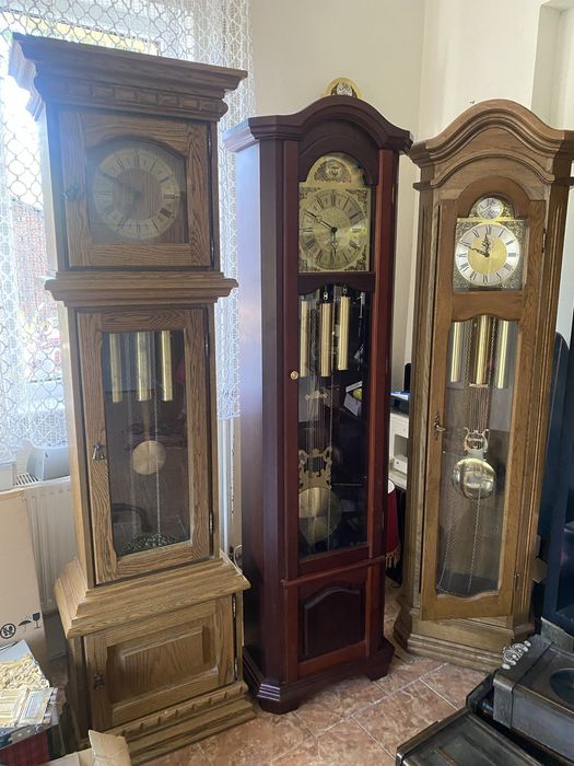 Pendule de pardoseala cu 3 greutai cu melodua Westminster