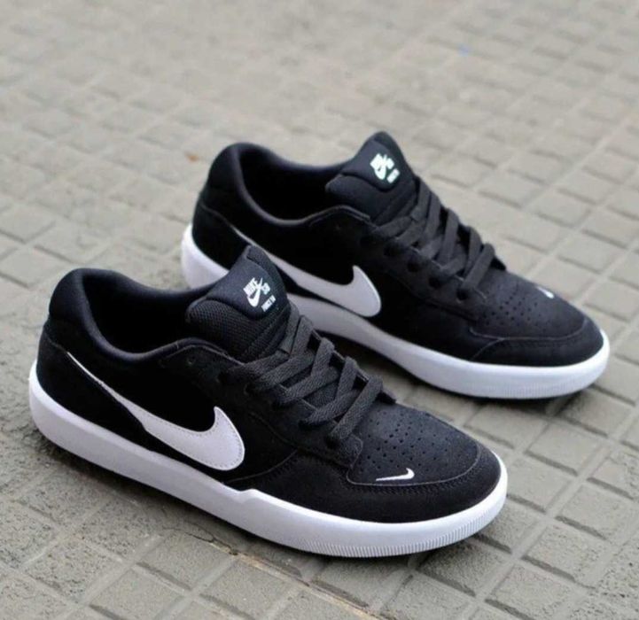 Уникални маратонки NIKE SB Force 58