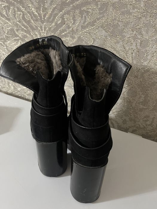 Обувь натуралка 35