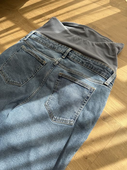 Blugi maternitate H&M - marimea M + cadou