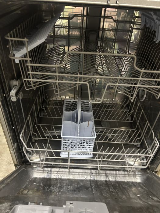 Посудомойка Smeg