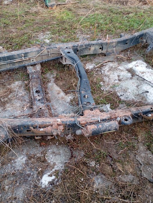 Рама на крузак 200