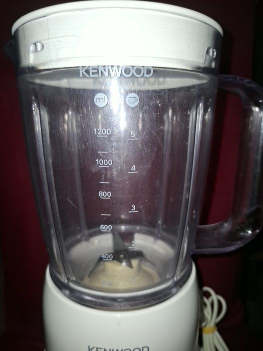 Blender pentru Smoothies Kenwood