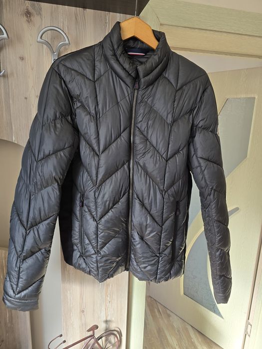 Яке  без  забележки