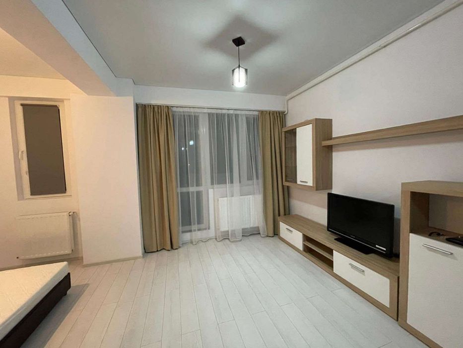 Inchiriez garsoniera in Militari Residence la parter