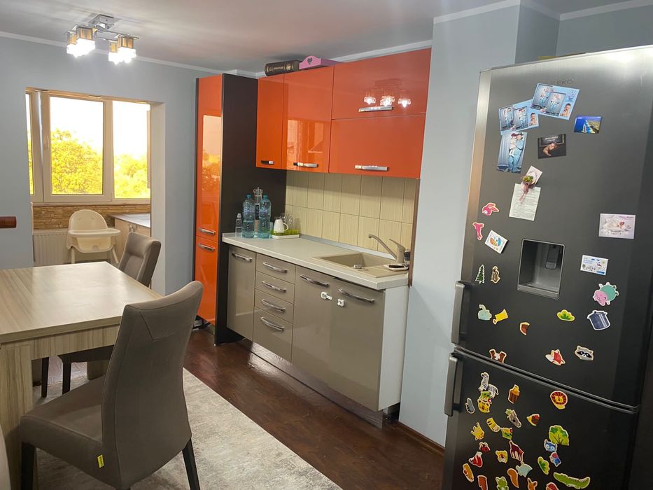 Inchiriez apartament 3 camere Alexandria