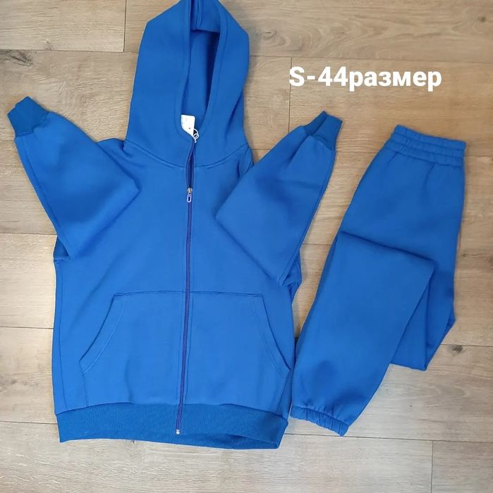 Утепленные спортивные костюмы