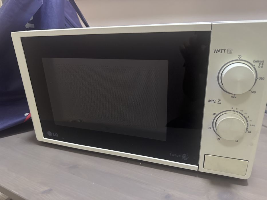 Микроволновка LG