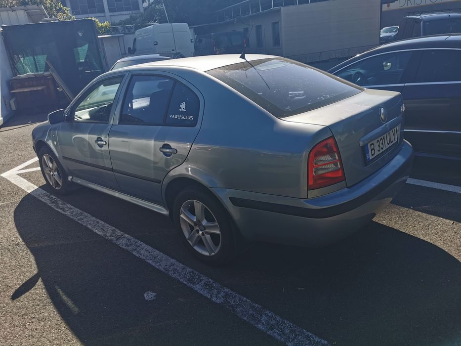 SKODA Octavia 2004 — imagine 1