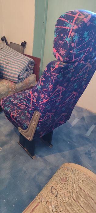 Сиденье от автобуса