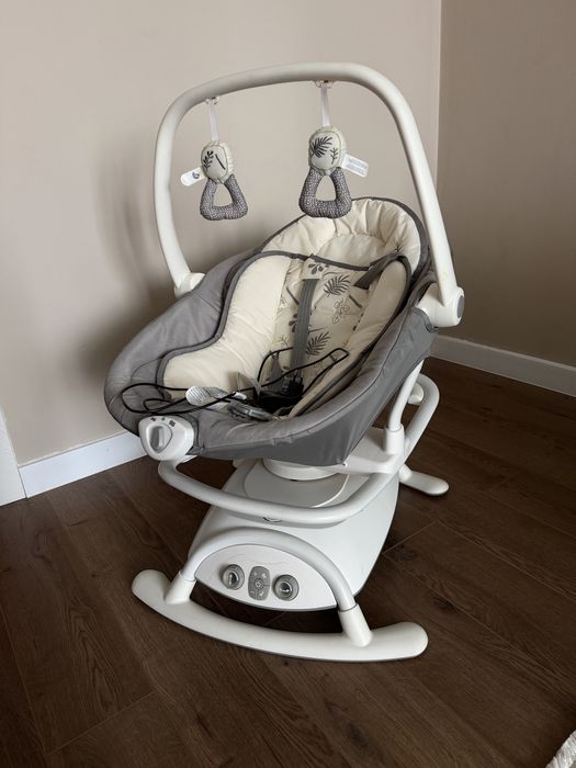 Кресло качалка для малышей