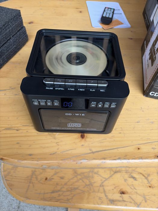 Cd player portabil