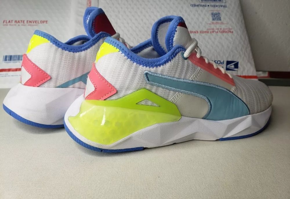 Дамски маратонки Puma plasmic 37