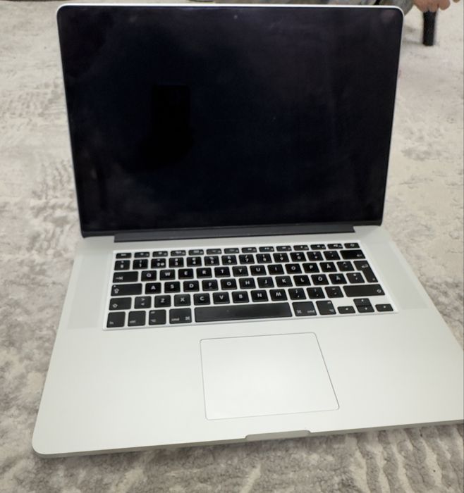 Mac book pro 2015