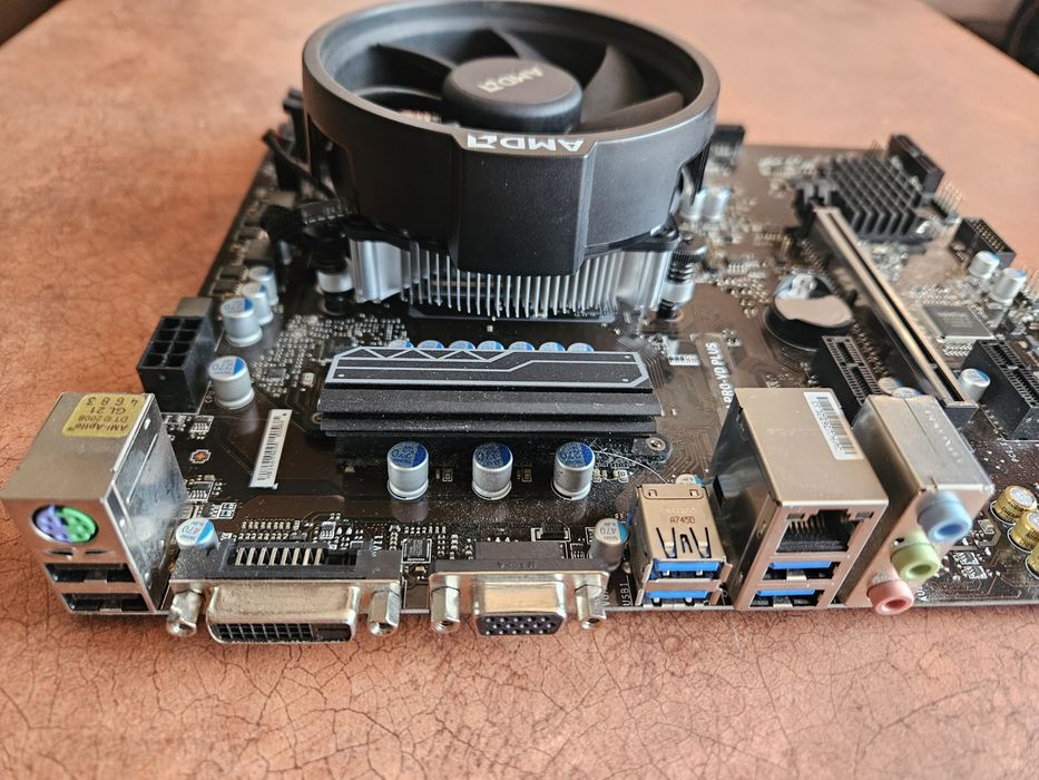 Kit PC skAM4 AMD Ryzen 5 2600X AMD B350