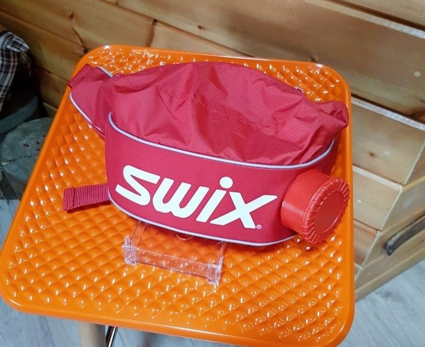 Продам новую сумку-термос swix
