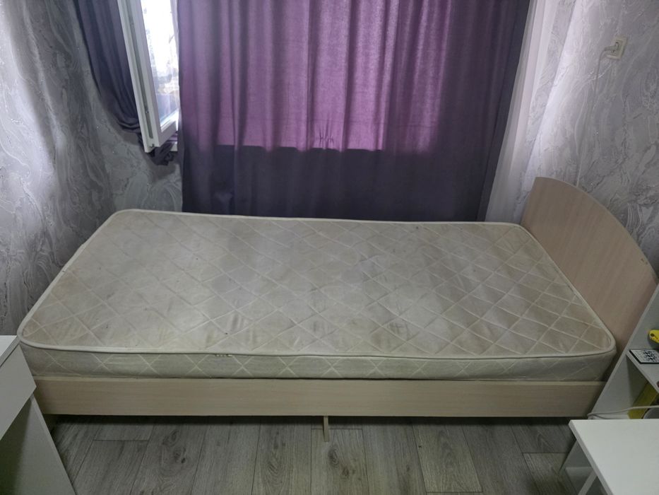 Кровать полуторка