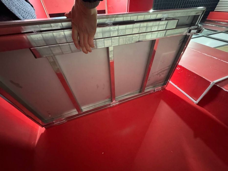 Стол кухонный новый