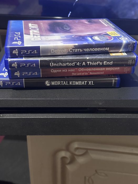 PlayStation 4 б/у